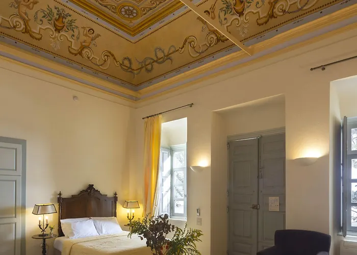 Aria Lito Mansion Fira (Santorini)