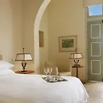 أريا ليتو مينشين فندق ثيرا