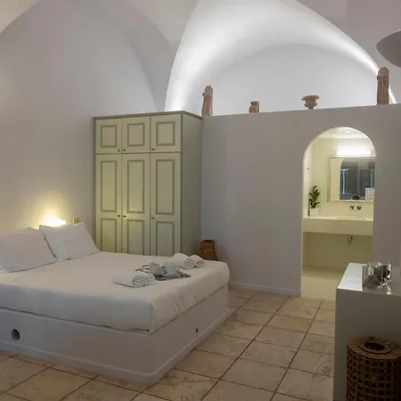 Aria Lito Mansion 4* Fira (Santorini)