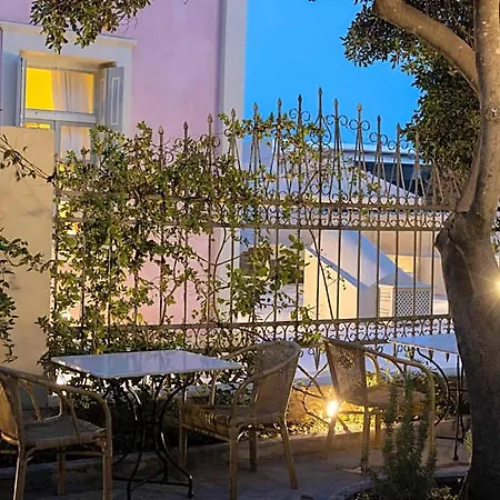 Aria Lito Mansion 4* Fira (Santorini)