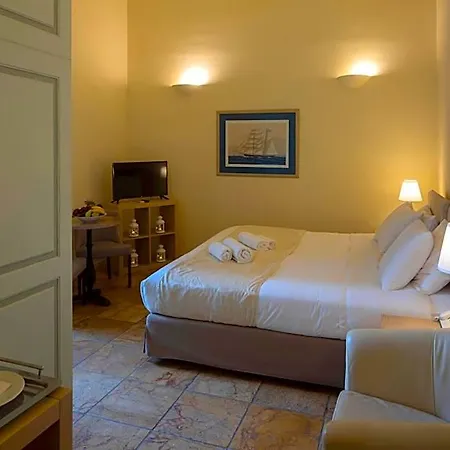 Hotel Aria Lito Mansion 4*