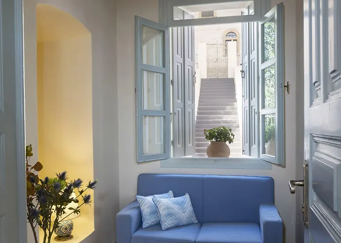 Aria Lito Mansion Hotel 4*