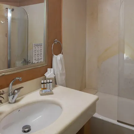 アリア リト マンション ホテル 4*