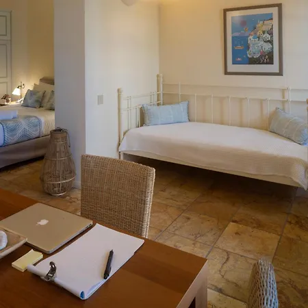 Aria Lito Mansion Fira (Santorini)